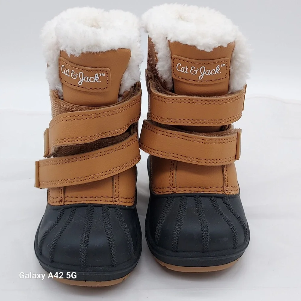 Cat & Jack Toddler Boys Brown Black Faux Fur Lined Winter Duck Boots Size 5